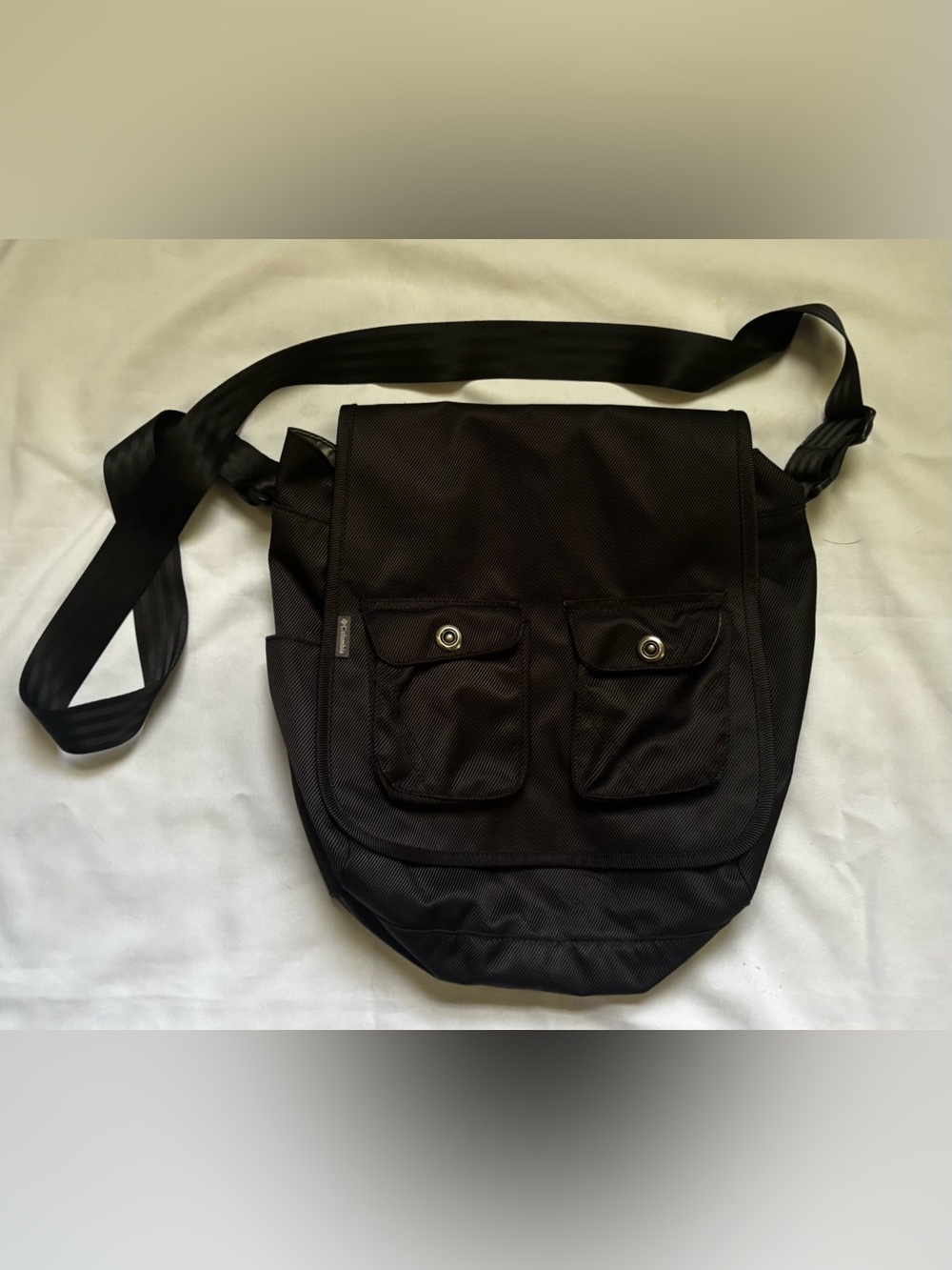 Columbia Multi Purpose Shoulder Bag in Black/Grey Sz OS